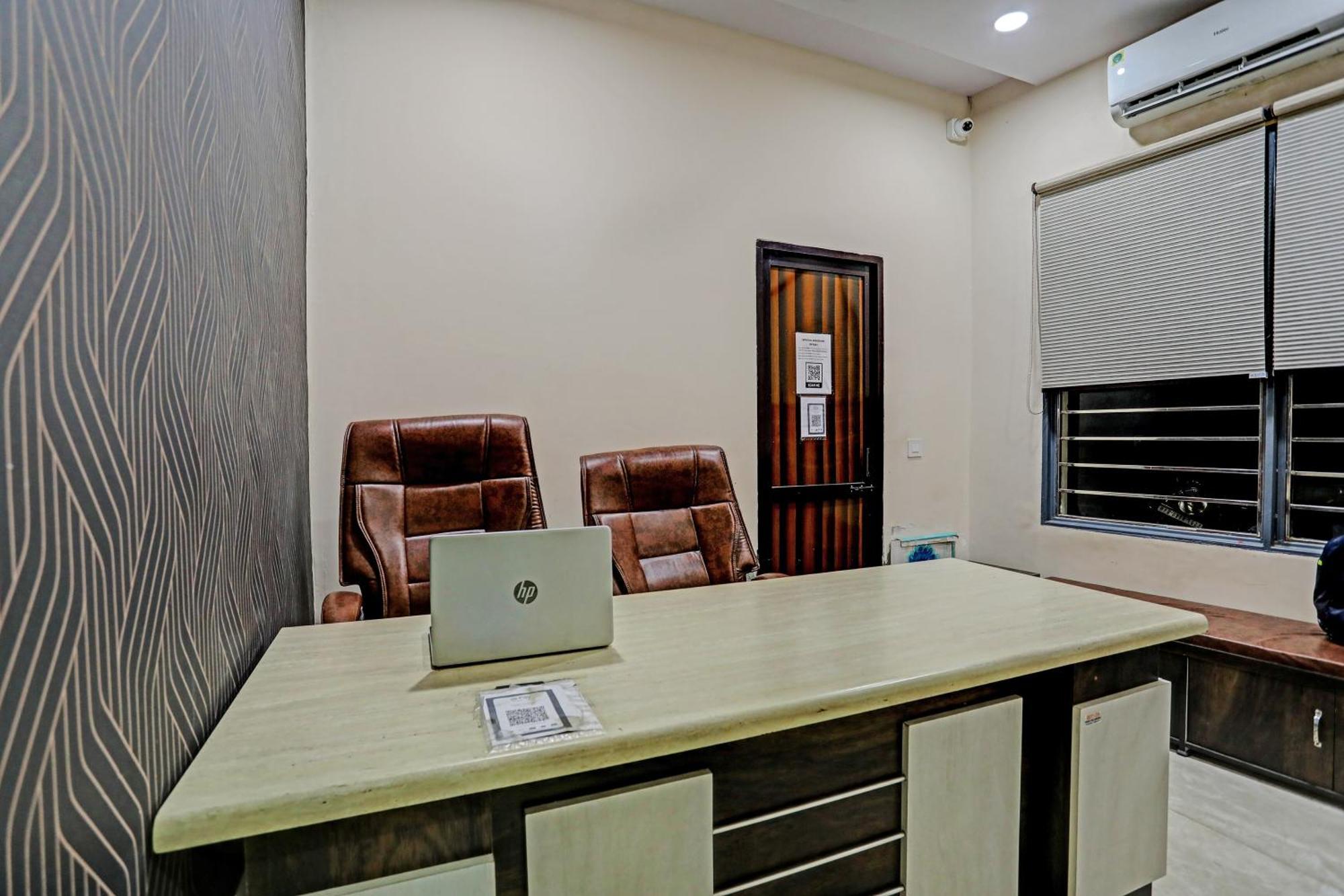 Hotel Dream Lounge Jalandhar Exterior foto